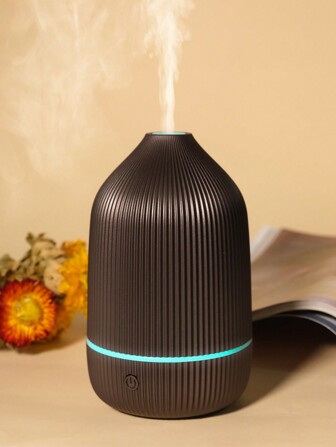 1pc USB 7 Color Lights Ultrasonic Essential Oil Diffuser & MINI Humidifier With USB Power Cord And Auto Shut-Off Function, Suitable For Small Romm Aromatherapy Humidification