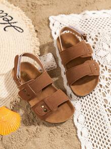 1pair Unisex Kids' Breathable Rivet Soft Bottom Sandals With Open Toe, Fashionable Flat Beach Shoes - Brown - View 1