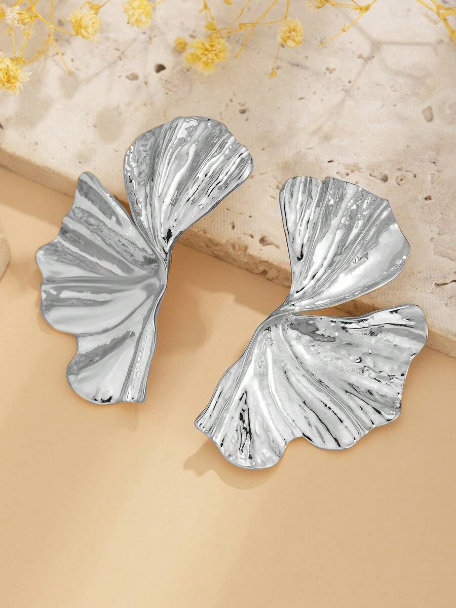 1pair Retro Fashion Geometric Metal Leaf Earrings For Women, Elegant