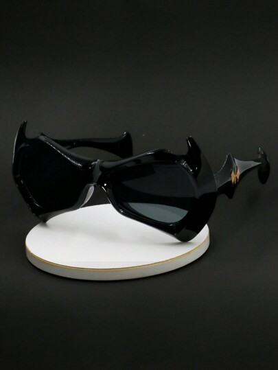 1pza Lentes chicos con marco de plástico negro,  Nuevas gafas de sol polarizadas Funky, accesorios de moda, diseños para niños y niñas