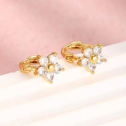 1 Đôi bông tai hoa 5 cánh đính pha lê thanh lịch, thích hợp cho bé gái dự tiệc, tiệc chiêu đãi, đi nghỉ mát ở biển, cũng là món quà sinh nhật lý tưởng cho trẻ em.