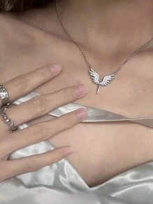 4pcs Angel Wings Titanium Steel Necklace Pendant With Diamond For Women, Creative Clavicle Wing Necklace Set For Girlfriend Or Wife