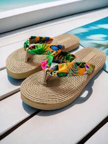 Women's Anti-Slip Flower Patterned Flip-Flops, Ladies' Summer Vacation Beach Slippers, Women's Sandals Summer Casual Vacation Slides, Summer Women's Flat Sandals, Printed Woven Bohemian Style Flip-Flops, Ladies' Flat Sandals - Flowers - View 5