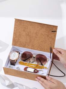 父親節禮物套裝，包含時尚禮盒、潮流眼鏡、個性化手錶、實用鑰匙扣和時尚袖扣。適用於情人節男友禮物、畢業生或教師等畢業禮物等的禮物