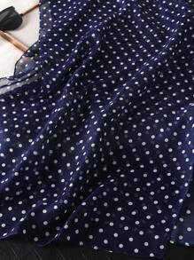 1入女性優雅經典的波點印花雪紡圍巾，透氣輕盈頭巾/披肩，適合休閒穿著和防曬頭巾、髮箍、頭帶，非常適合打扮你的造型 - 藏蓝色 - 查看 3