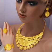 4入組花紋22k鍍金珠寶套裝,包括耳環、項鍊、戒指和吊墜。適合迪拜女性,是婚禮禮物、派對和活動的理想選擇（非洲,尼日利亞風格） - 翅膀桃 - 查看 8