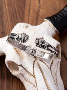 1 pieza Brazalete de metal con diseño de bota vaquera de estilo occidental con cabeza de vaca de cuernos largos y sombrero de vaquero