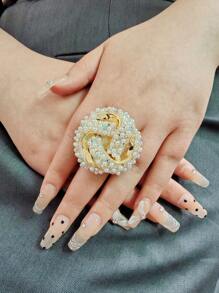 1 pièce Bague fleur de rose en métal 3D exagérée avec des strass, porter élégamment pour les occasions de fête décontractées, idéal pour la Saint-Valentin, la mère, la fête des mères, en cadeau