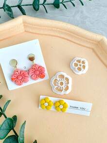 2pcs Flower Polymer Clay Cutters Set For Earring Making, Summer Clay Cutter, Jewelry Pendant DIY Handmade Tools - White - View 2