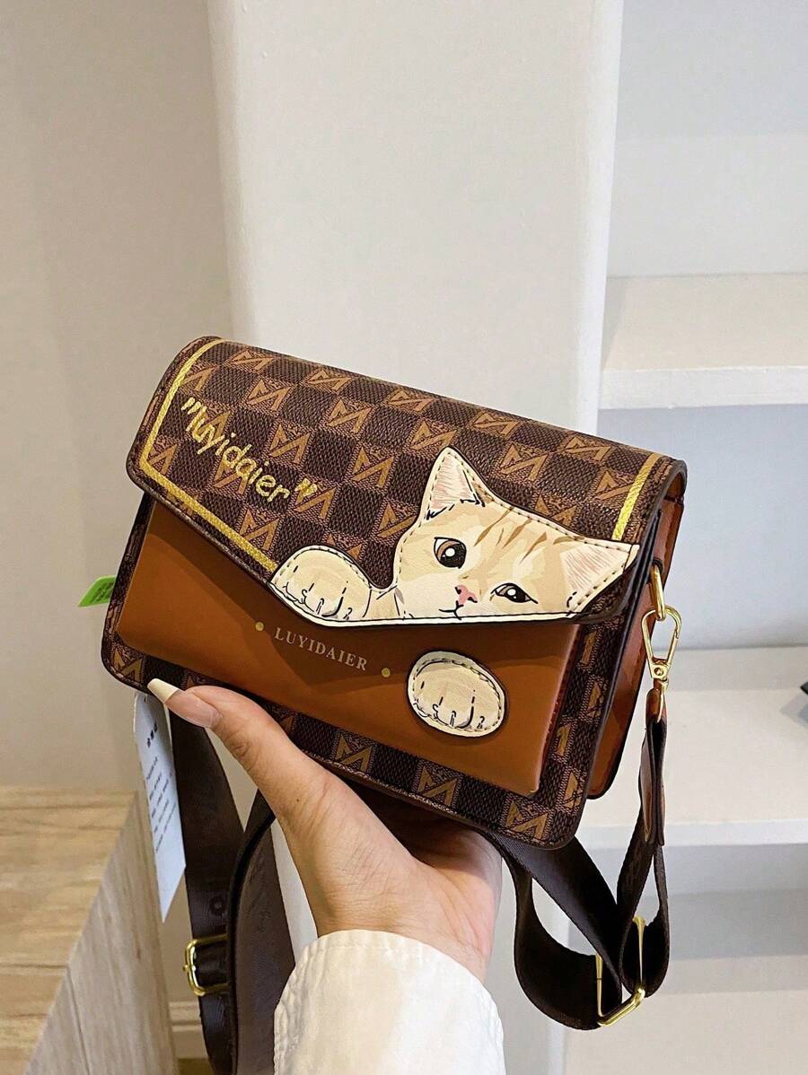 2025 新款可爱猫咪印花斜挎包带双隔层翻盖，女士时尚单肩/斜挎小方包