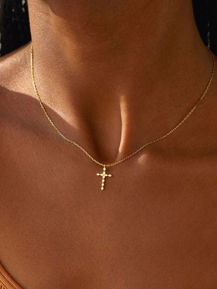 1 pieza Elegante collar con colgante de cruz de acero inoxidable y circonita, color dorado afortunado, adecuado como regalo y para uso diario de mujeres - Amarillo Oro - Ver 1