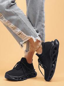 Zapatillas deportivas bajas para mujeres con cordones simples y lisas, zapatos casuales y transpirables con calcetines ligeros, zapatos deportivos minimalistas para correr - Negro - Ver 6