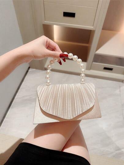 An Elegant Classic Pleated Design Evening Bag, Romantic Faux Pearl Party Clutch Bag, Luxury Satin Formal Dress Bag, Flap Clutch With Chain Strap For Prom, Perfectly Matching With New Years Outfit, Excellently Matching With Party Dresses For Women, Essential Wedding Items,Perfectly Matching With Graduation Dress, Prom Dresses, Elegant Pearl Clutch, Prom Bag, Perfectly Matching With Bridal Party ,Wedding