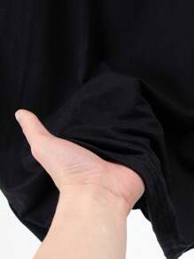 Set di 2 pezzi con Maglietta a maniche corte e pantaloncini a quadretti per ragazze giovani - nero - Visualizzare 6