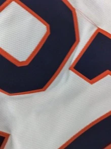 定制姓名号码男友风男士刺绣棒球夹克，休斯顿白色V领个性化短袖纽扣衬衫，适合派对、比赛、训练、运动等场合，尺码S-XXL。时尚、简约、舒适、易穿、低调、独特、个性十足。可定制圣诞装扮，打造男友风胶囊衣橱。是送给男友、朋友、家人和孩子的理想礼物，适合生日、圣诞节、秋冬季、假期、学校/比赛、运动/登山等场合。夏季 - 白色 - 查看 5