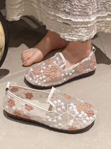 大尺碼女式透氣中空布鞋，35-40碼，扁平漁夫鞋，透氣中空休閒鞋，鑽石網眼扁平滑板鞋 - 粉色 - 查看 2