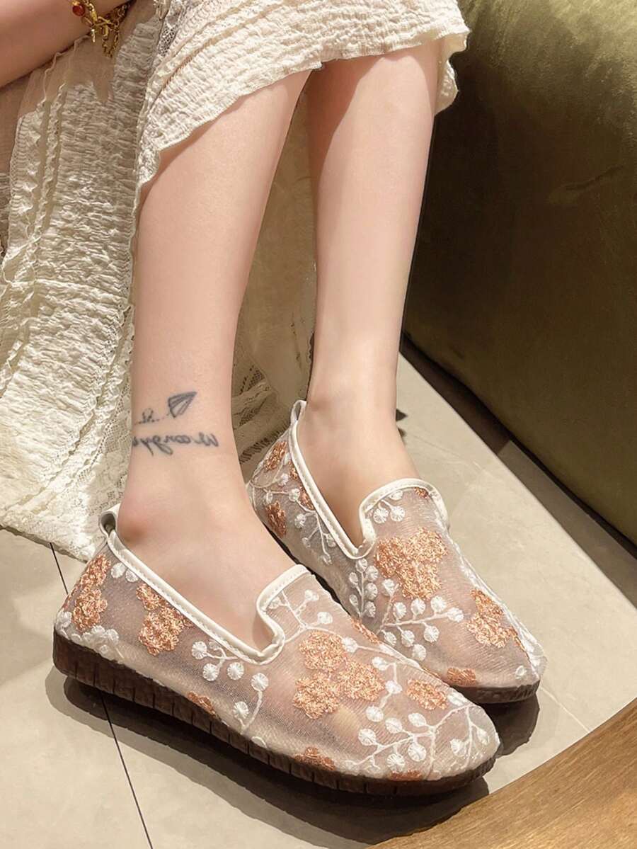 大尺碼女式透氣中空布鞋，35-40碼，扁平漁夫鞋，透氣中空休閒鞋，鑽石網眼扁平滑板鞋 - 粉色 - 查看 1