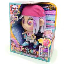 Muñeca Trottie Emma Luces Mágicas ¡muévela para descubrir como se encienden las luces de sus zapatillas! con sonidos (Famosa TFT11000) ✅ Entrega 24/48h a España (península) - Ver 2