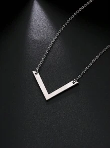 1pc Personalized Stainless Steel V Shape Carved Custom Name Date Necklace, Creative Minimalist Design Commemorative Gift For Friends