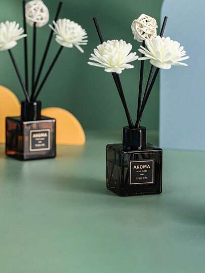 1pc Black Small Bottle Flameless Essential Oil Diffuser, Room & Living Room Fragrance Incense Ornament, Home Aromatherapy Freshener Gifts Birthday Graduation