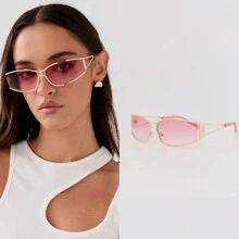 New Fashion Y2K Hollow Fashion Glasses For Women Retro Personalized Glasses Elegant Beach Accessories For Women Glasses Shades For Summer Beach Vacation,Outdoor,Travel Preppy Style For Back To School