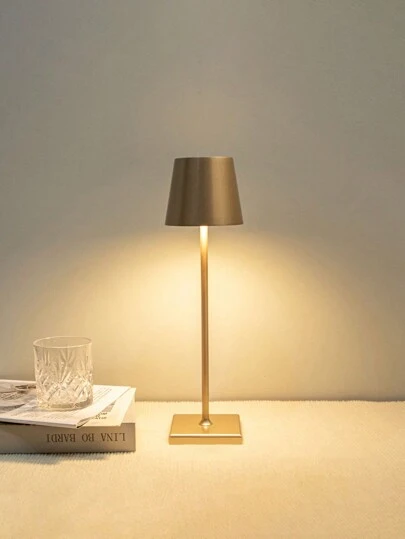 1 pieza de lámpara de mesa LED moderna, 3 temperaturas de color y regulación de brillo continua, recargable, luz suave que protege los ojos, adecuada para dormitorio/mesa de cena/cafetería/restaurante/patio/camping/decoración del hogar/decoración de habitaciones, etc.