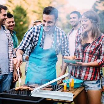 1 件式烤肉制作机，塑料烤肉压机，手动烤肉串模具，像传统厨师手工烤肉串一样制作您的烤肉串