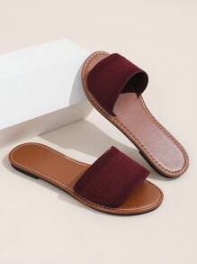 2024 New Women's Home Beach Slippers, European Plus Size Cross-Border Sandals