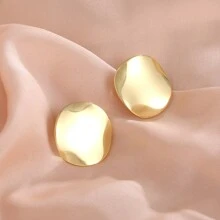 2 piezas Pendientes de clip redondos simples y elegantes de cobre en oro y plata vintage, pendientes al por mayor de moda para orejas no perforadas