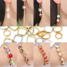 50 piezas Conectores espaciadores en forma de corazón de plástico CCB de doble agujero para collar, pulsera, aretes y dijes de joyería, accesorios para llaveros y suministros para manualidades hechas a mano