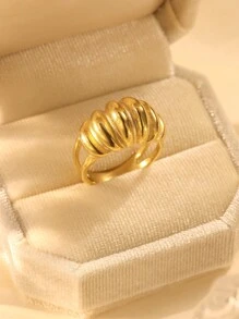 1入不銹鋼金黃色流行扭曲設計男女戒指，適合日常佩戴或作為禮物送給他人 - 金黃色 - 查看 1