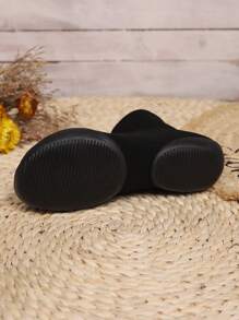 Women's Mid-Tube Breathable Mesh Design Anti-Slip Outdoor Shock-Absorbing Sports And Casual Running Shoes Suitable For All Seasons