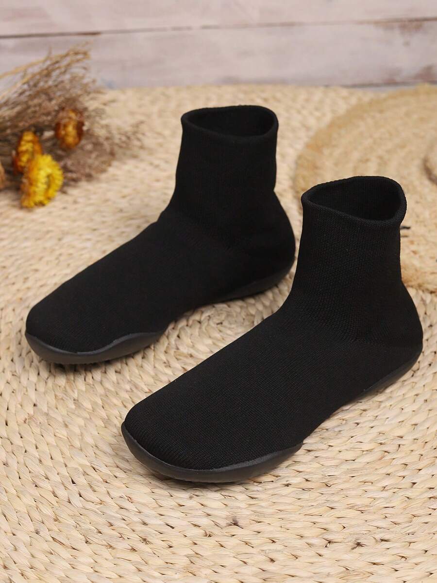 Women's Mid-Tube Breathable Mesh Design Anti-Slip Outdoor Shock-Absorbing Sports And Casual Running Shoes Suitable For All Seasons