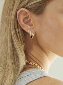 Ensemble de 3 paires de petites boucles d'oreilles créoles en or pour femmes, créoles Huggie plaquées 14K pour plusieurs piercings, boucles d'oreilles créoles délicates avec zircone cubique CZ, boucles d'oreilles créoles légères et épaisses