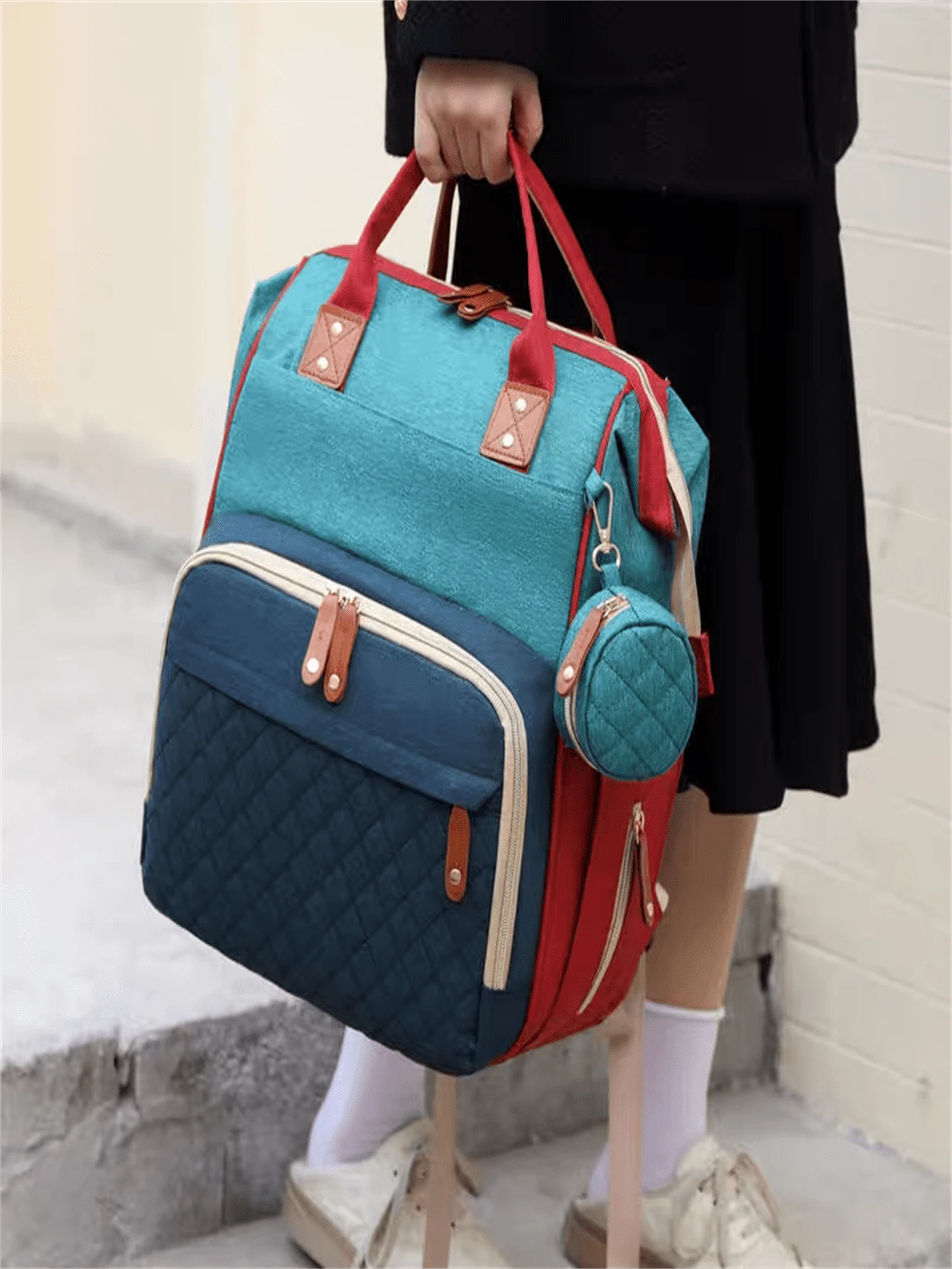 Mochila Bolsa Maternidade Original Impermeável Porta mamadeira Fralda Menina Menino - Verde Oliva - Visão 1