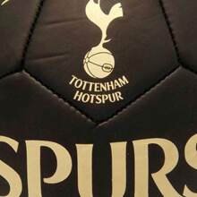 Tottenham Hotspur FC Phantom Signature Football (Matt Black/Gold) - 01 Matt Black - View 2