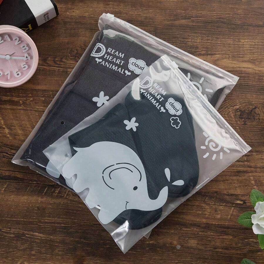 10 件装透明塑料服装包装袋,配有磨砂拉链和通风孔,可清洁安全地运送 T 恤、衬衫和文件 - 無色 - 查看 1