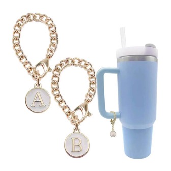 1 件时尚杯形钥匙扣，26 个字母吊饰，适用于杯子，金色首字母链，水瓶名称 ID 吊饰，适用于玻璃杯，玻璃杯，杯子手柄识别字母吊饰链，白色