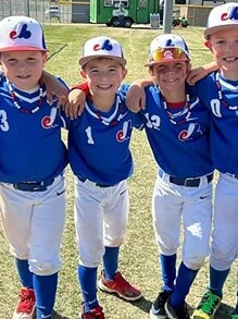 1 件棒球项链，适合男孩，冰系列项链，棒球手风格水钻球形项链，适合棒球队情人节