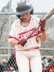 1 件棒球项链，适合男孩，冰系列项链，棒球手风格水钻球形项链，适合棒球队情人节