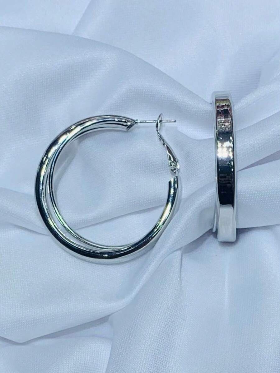 Women Stud Earrings - 銀色厚戒指 - 查看 1