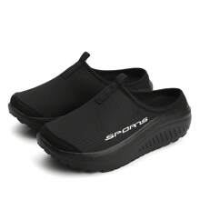 Sapatilhas Respiráveis de Malha Slip-On, Chinelos Semi-Abertos Anti-Derrapantes com Ponta Fechada de Verão, Sapatos Planos Casuais e Esportivos com Sola Inclinada, Sapatos Muller Fashion Ideais para Caminhadas para Mulheres