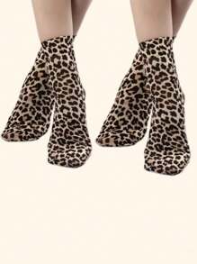 2 pares de calcetines finos con estampado de leopardo, ligeros y suaves, calcetines cortos, medias y calcetines de mujer, moda de lujo, apropiados para viajes, fiestas, vacaciones, Navidad, regalos para amantes, madre, esposa, aniversario, hija, uso diario, cómodos