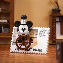 Miniso 迪士尼复古邮票收藏惊喜盲盒，可收藏的动作人物，随机设计家居装饰，非常适合节日和生日礼物（1 件，随机款式） - 米色 - 查看 6