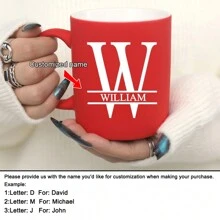 1 pieza Taza de leche/café personalizada y customizada de 11 onzas con diseño de letra roja, taza de cerámica, regalo para ocasiones festivas, familia, compañeros de trabajo, líderes, esposa, hermana, regalo divertido, regalo único para el Día de San Valentín, Día de la Madre, Día del Padre