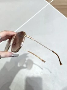 1pc Women's Bohemian Style Fashion Outdoor Protective Fashion Glasses, Suitable For Travel And Daily Wear - chuyển màu nâu - Xem 2