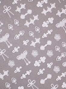 1件压花秋冬复古全白纽扣服装纽扣白色刺绣刺绣贴花复古旗袍纽扣美甲贴花美甲贴纸适合女士女孩个人DIY美甲沙龙节日使用