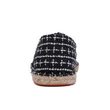 男式和女式手工绳底帆布鞋，休闲一脚蹬平底帆布鞋，编织透气乐福鞋，黑色/白色/棕色 - 黑與白 - 查看 4