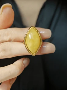 Anillo de ámbar báltico natural de corte marquesa, piedra de cera de abeja, plata esterlina 925 vintage, gema de mellita, joyería fina elegante con energía de calma y paz como regalo para ella en aniversario o cumpleaños