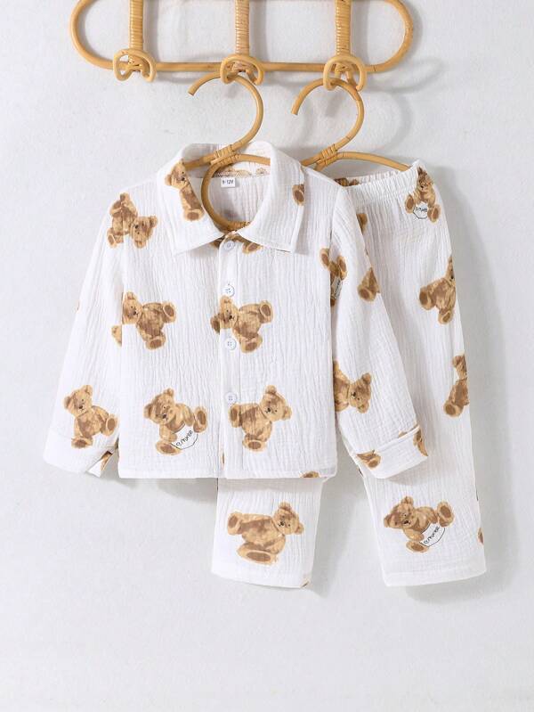 2-delige babyjongensset met modieus schattig katoenen shirt en broek met beermotief en lange mouwen
